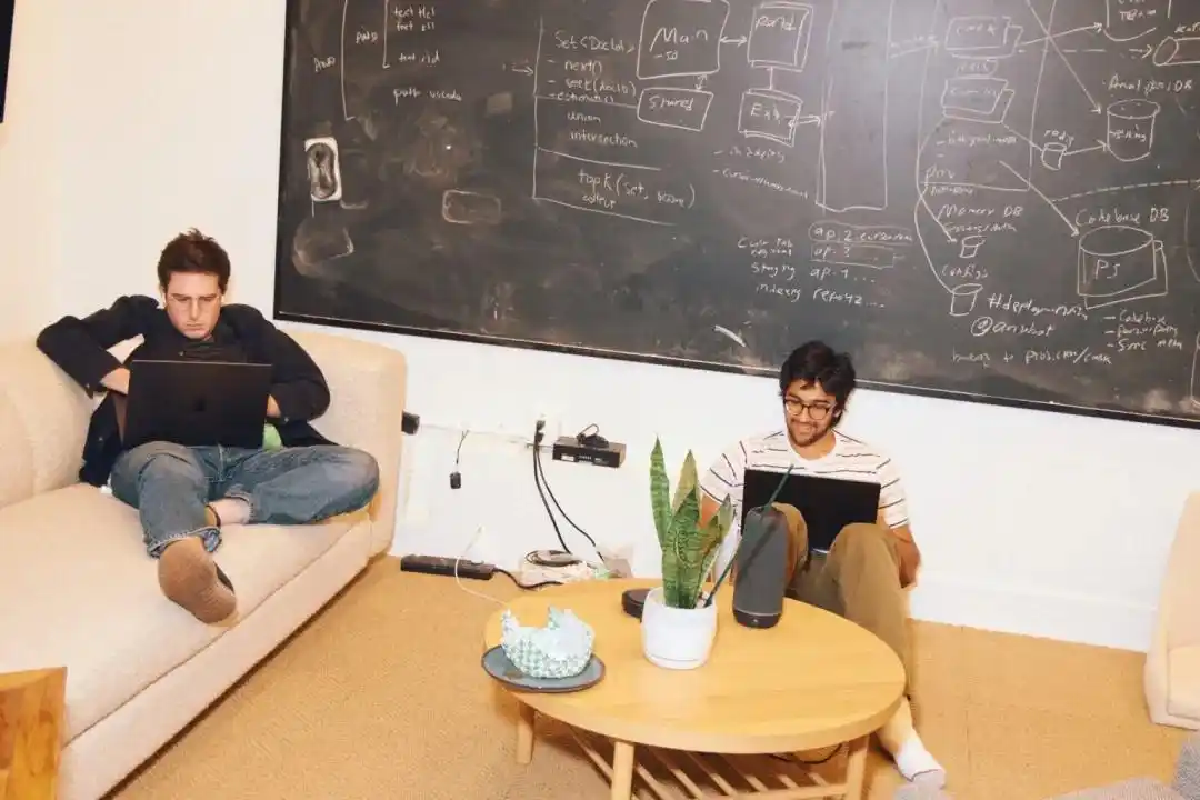 在 Cursor 工作两个月,我揭开了这家公司成功的神秘面纱