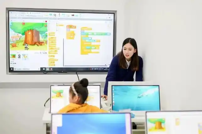 如何选择适合孩子的少儿AI编程课程?